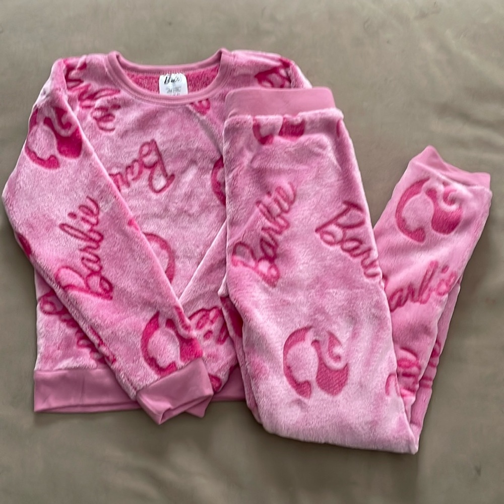 NWOT girls Barbie sweatsuit